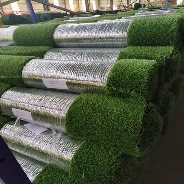 outdoor grass carpet